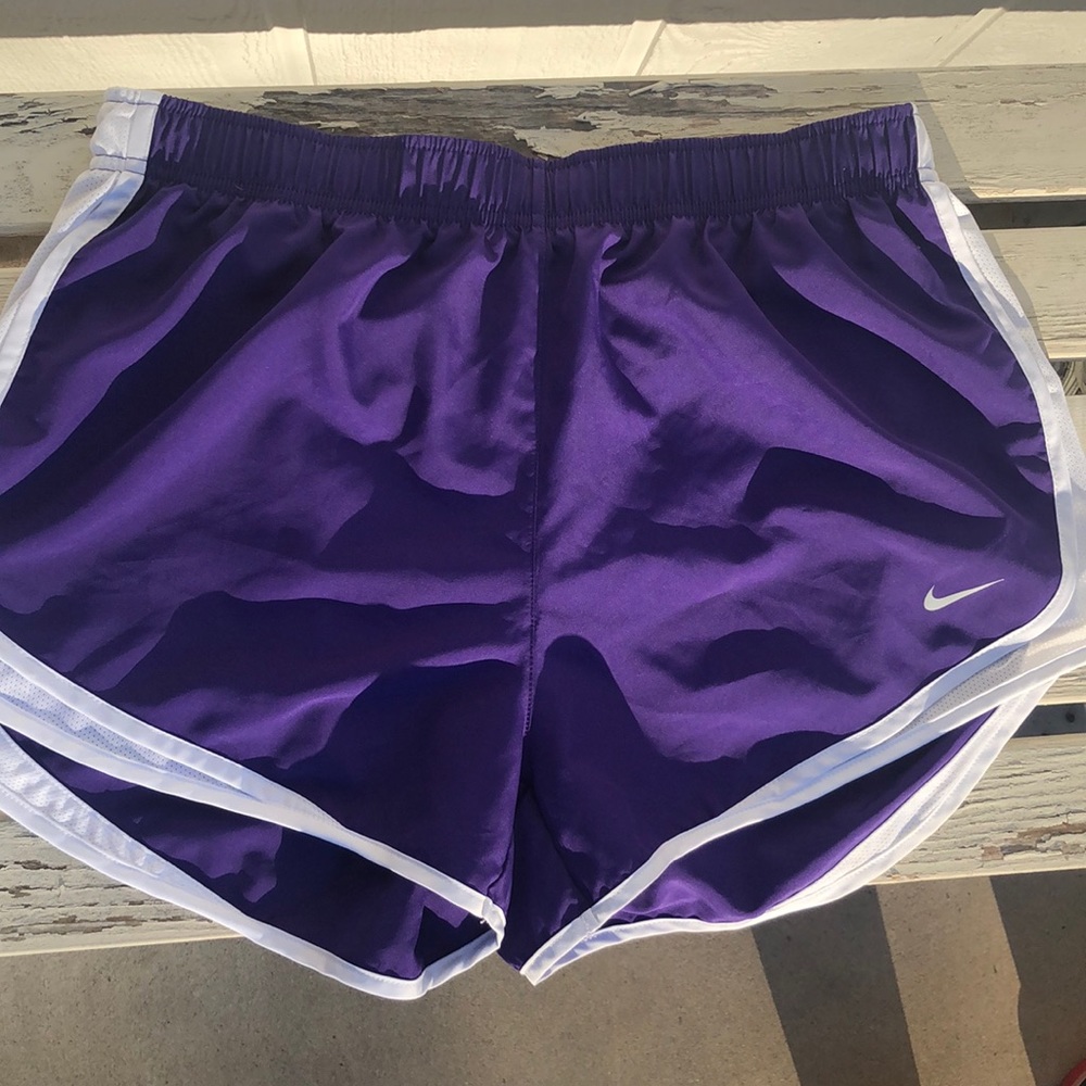 🛑Nike Women’s 3” Dry Tempo Core Running Shorts🛑
